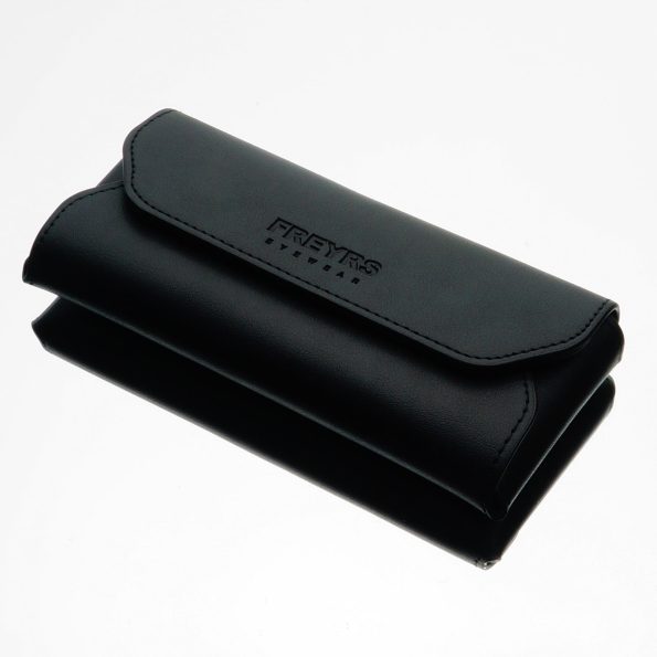 1Case_d2661a0b-c80c-4a95-87aa-0353bcddd8cd